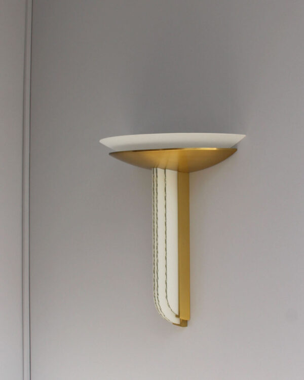 Fine French Art Deco Bronze and Glass Wall Light by Perzel (two available) - Image 10