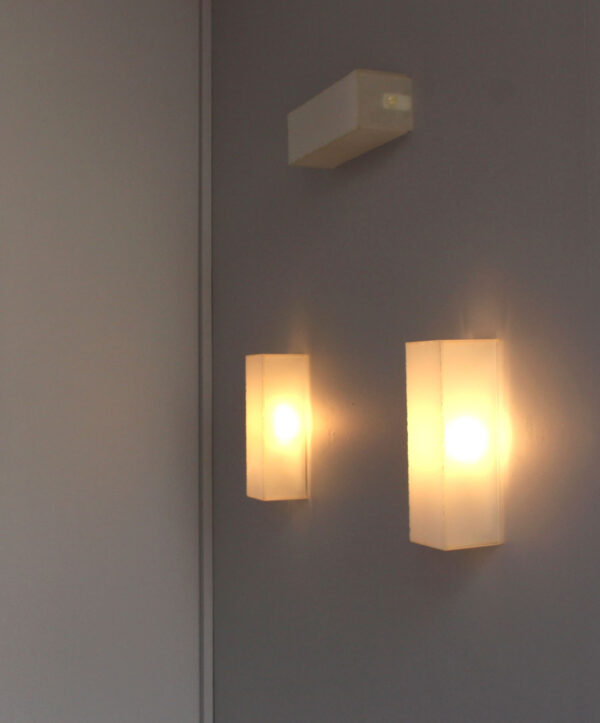 3 Fine French 1940s Glass Wall Lights by Perzel - Image 5