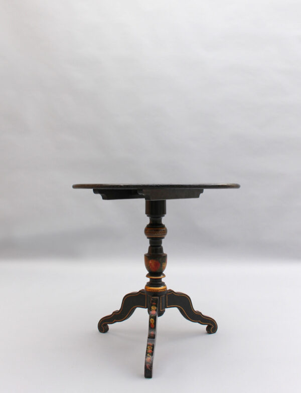 Fine French Napoleon III Lacquered Tilt-Top Table - Image 2