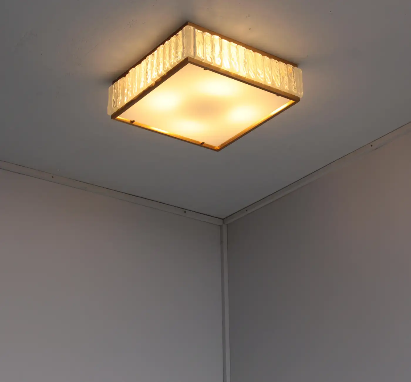 Fine 1970’s Brass and Glass Square “Queen's Necklace” Ceiling Light by Perzel - Image 4