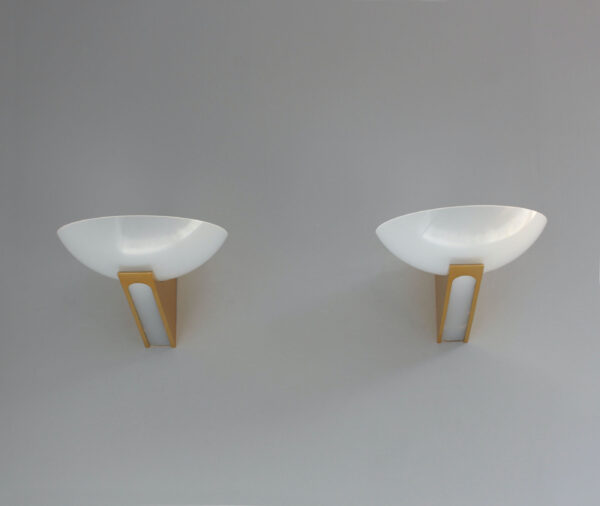 A Pair of 1950s Brass and Lucite Sconces - Image 2