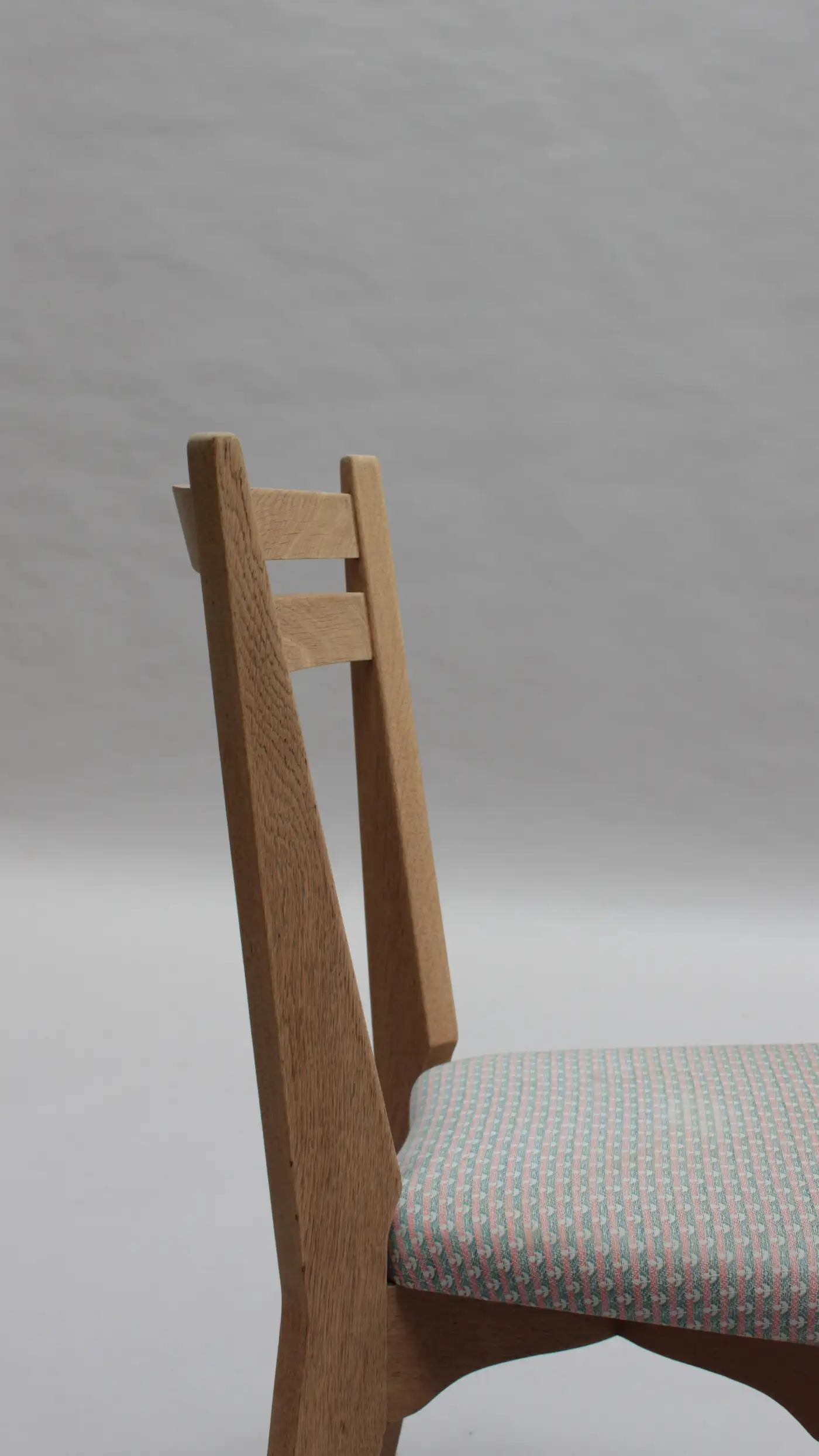 Set of 4 Fine French 1950s Oak Dining Chairs by Guillerme et Chambron - Image 9