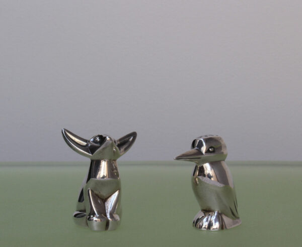 Set of 4 Christofle 'Gallia' silver plated Figural Salt and Pepper Shakers - Image 11