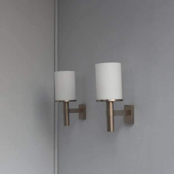 Pair of Fine French Art Deco Glass and Nickel Sconces by Atelier Jean Perzel - Image 4