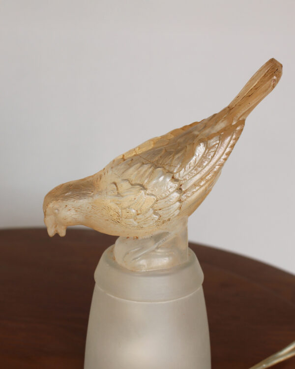 Pair of Fine French Art Deco Bird Night Lights in Molded Glass by Verlys - Image 11