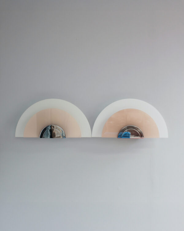 A Pair of Fine French Art Deco White and Pink Glass Wall Lights by Jean Perzel - Image 3
