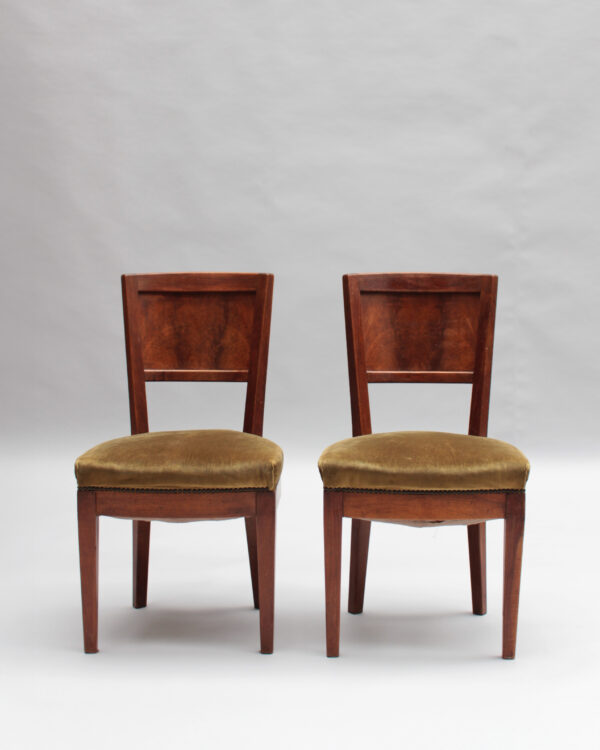 4 Fine French 1930s Walnut side chairs attributed to Francis Jourdain - Image 4
