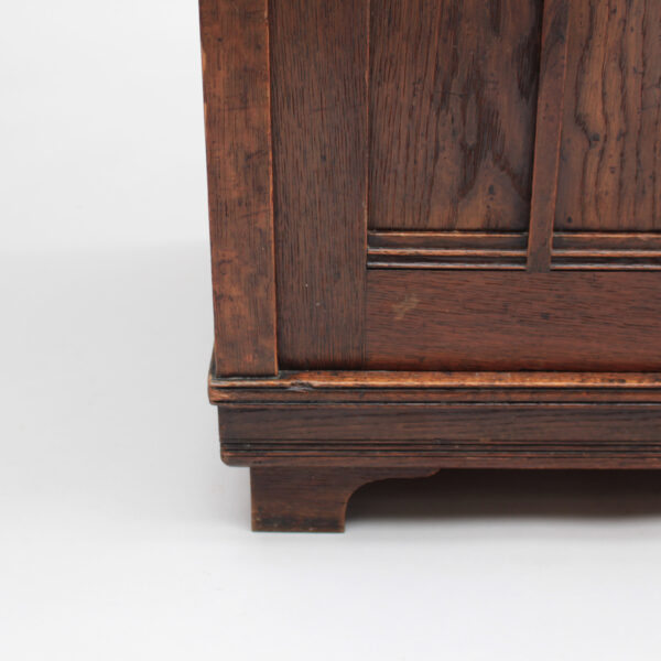 Fine Jugendstil Oak Buffet - Image 9