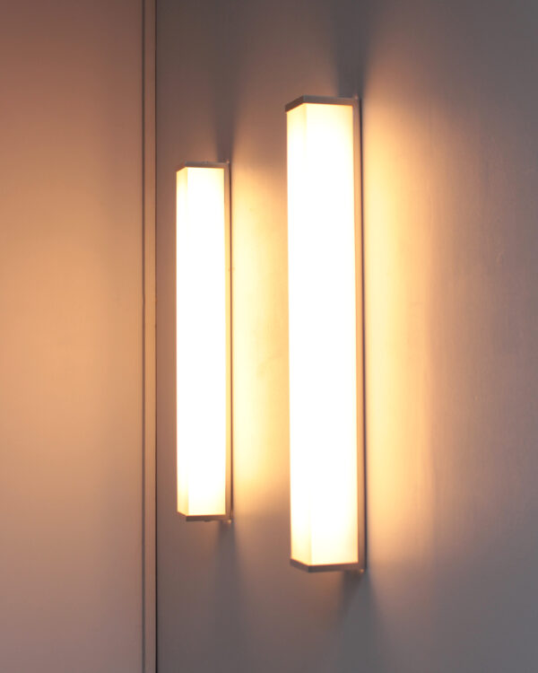 2 pairs of Fine French 1960s Glass and Nickel Chrome Sconces by Perzel - Image 6