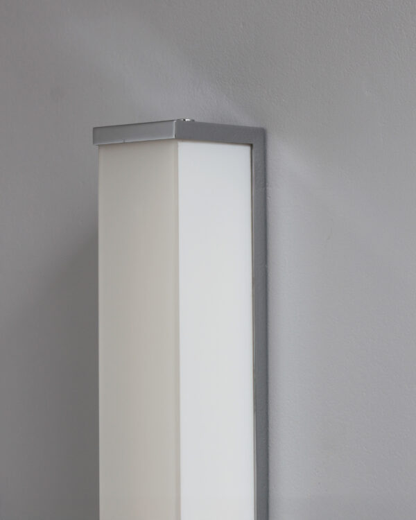 2 pairs of Fine French 1960s Glass and Nickel Chrome Sconces by Perzel - Image 9