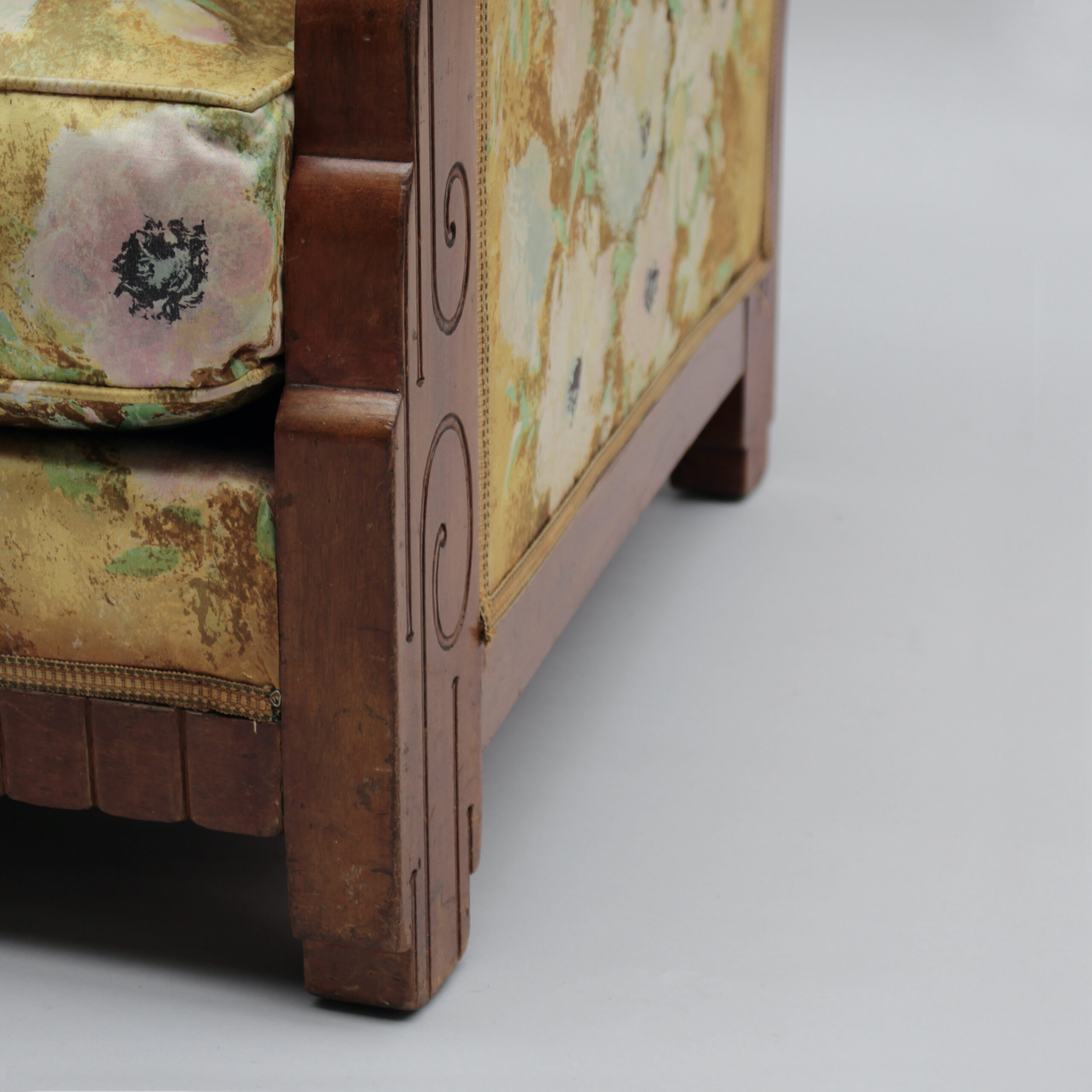 Pair of Fine French 1920's Armchairs att. to Dufrene (matching daybed available) - Image 12