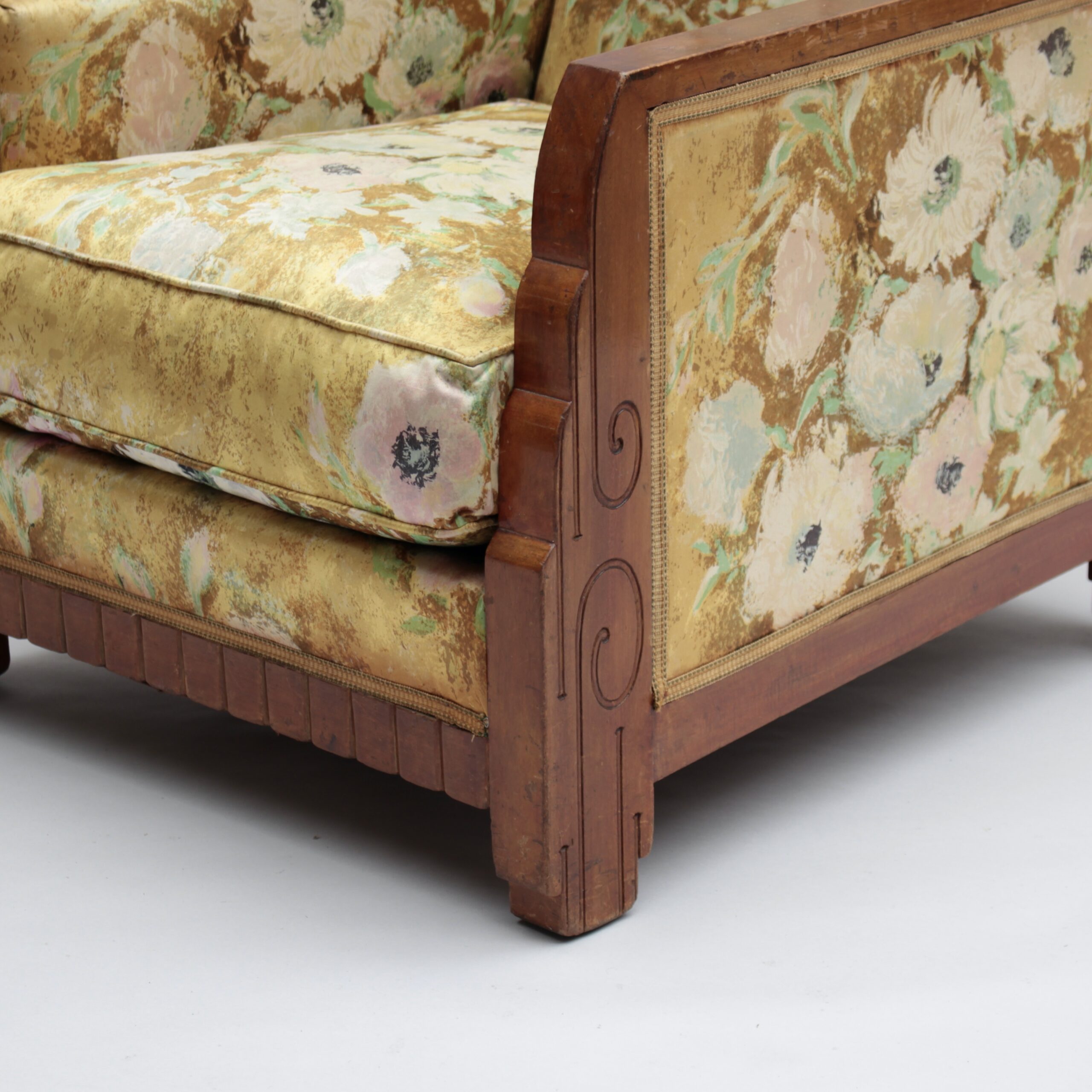 Pair of Fine French 1920's Armchairs att. to Dufrene (matching daybed available) - Image 13