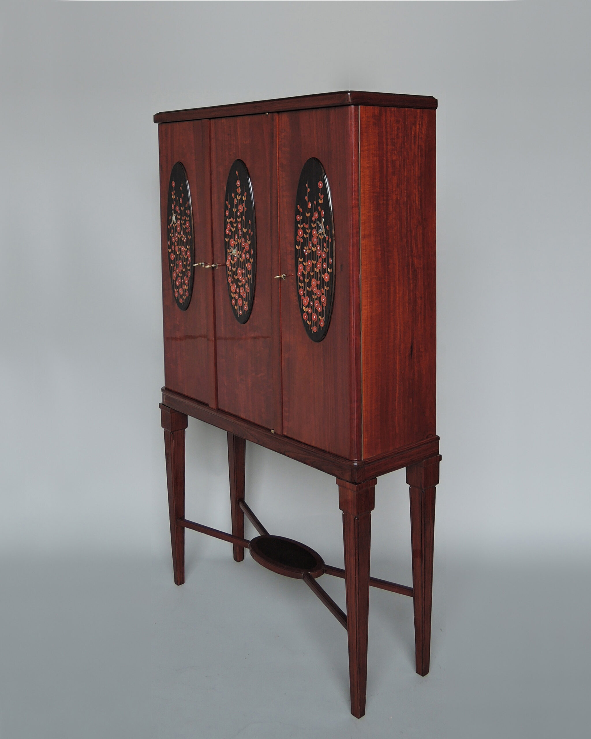 Fine French Early Art Deco Three-Door Cabinet by Maurice Dufrêne - Image 3